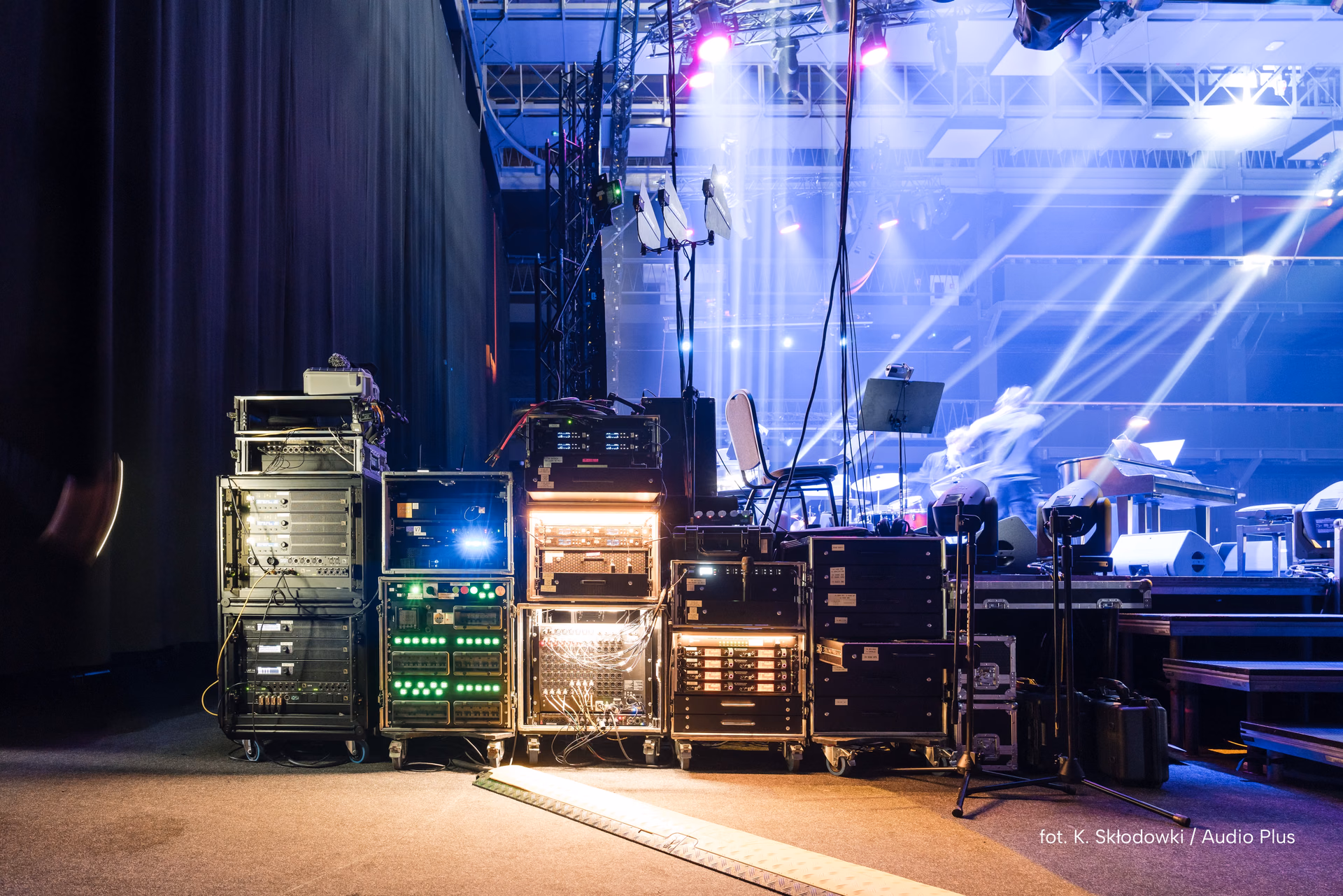 System nagłośnieniowy L-acoustics L2 - końcówki mocy
